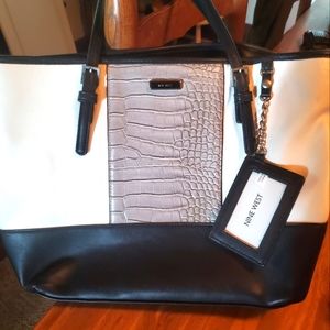Nine West purse